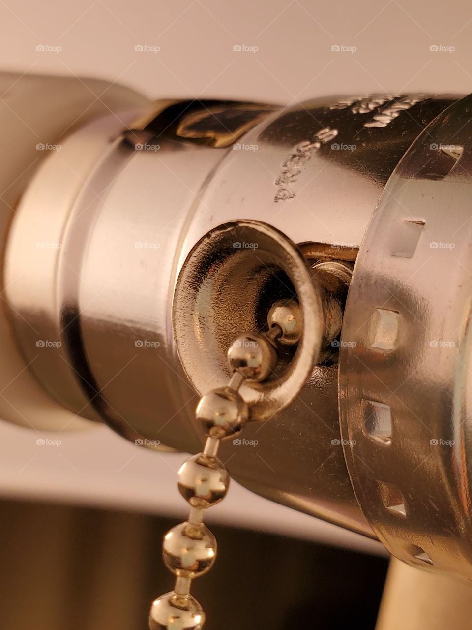 Pull chain on a table lamp!