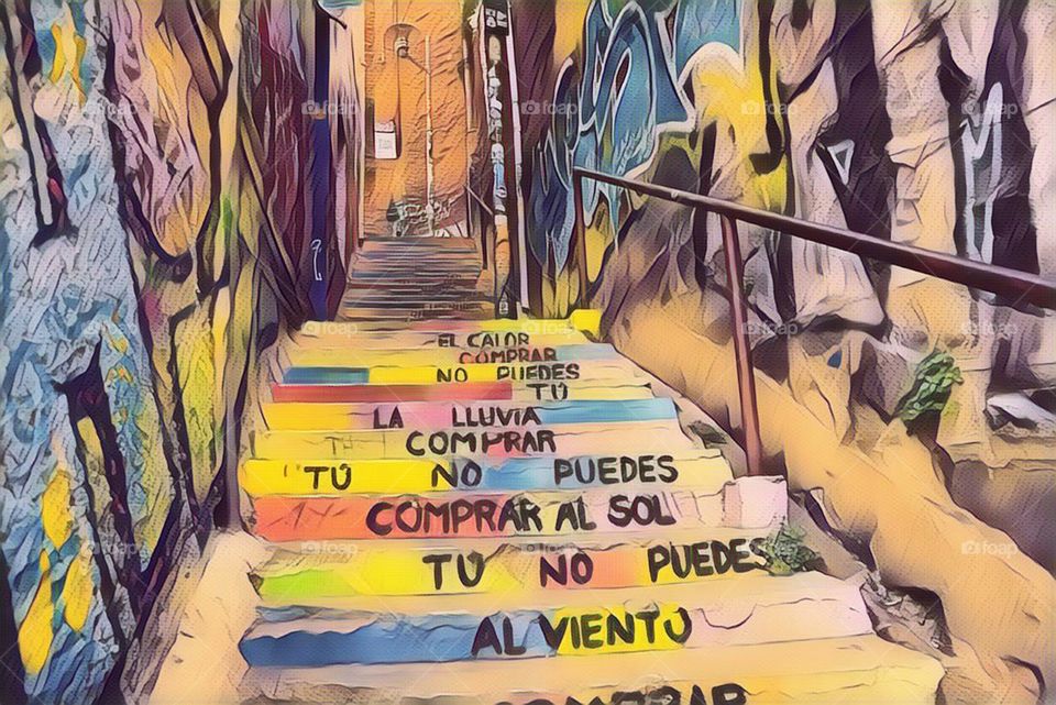 Colorful streets of Valparaíso, Chile🎊