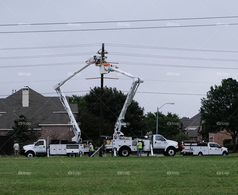 Wire line maintenance 