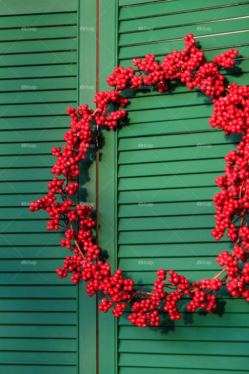 Berry wreath