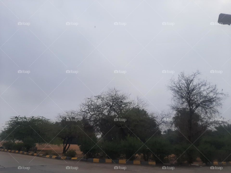 Please help me, I am very poor, I need your support and God is in need