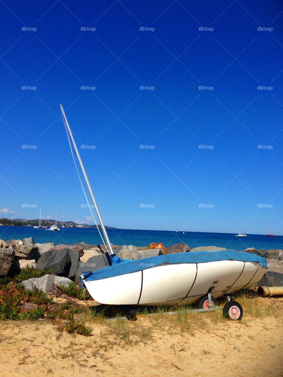 Small boat on the beach