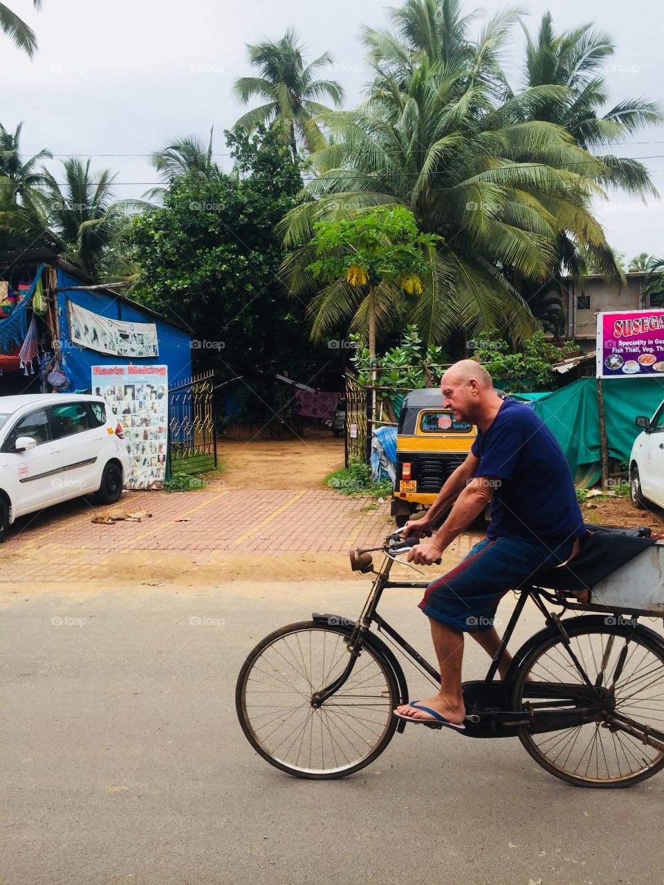English man on cycle in india