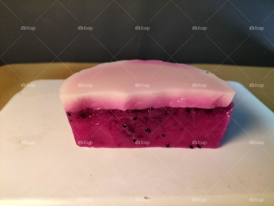 image of pudding made from dragon fruit