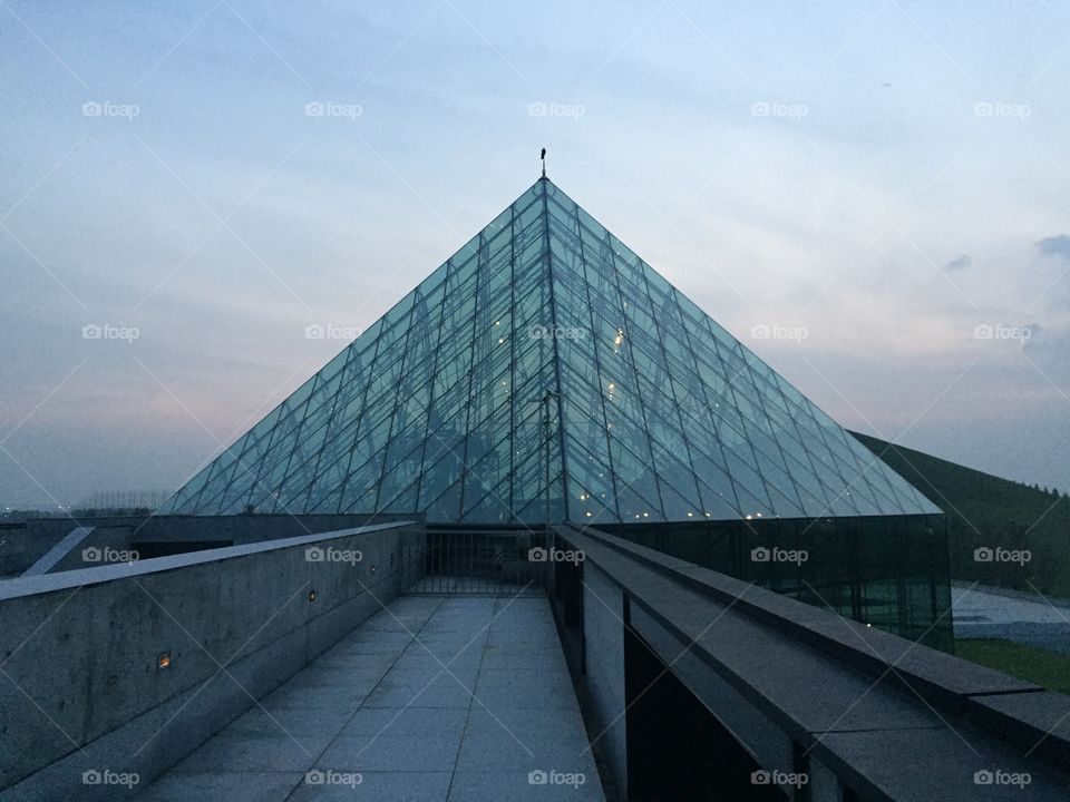 this is the pyramid made from glass.
Here is The swamp of MOERE Park in Hokkaido.