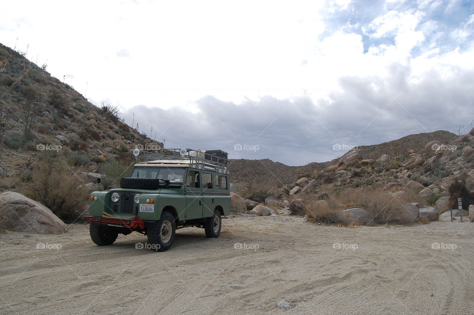 Land Rover in the desert
Desert safari