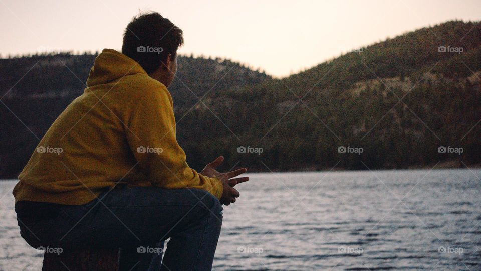 Portrait posing in front of Helena’s lake.