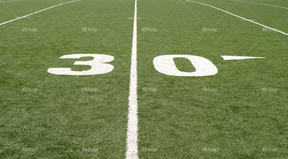 sport green field white by hlehnerer