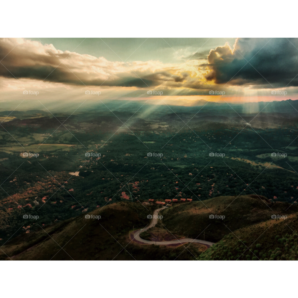 Light of the God . In the "Minas Gerais" state of Brazil a city called Brumadinho is blessed by the God's light. 