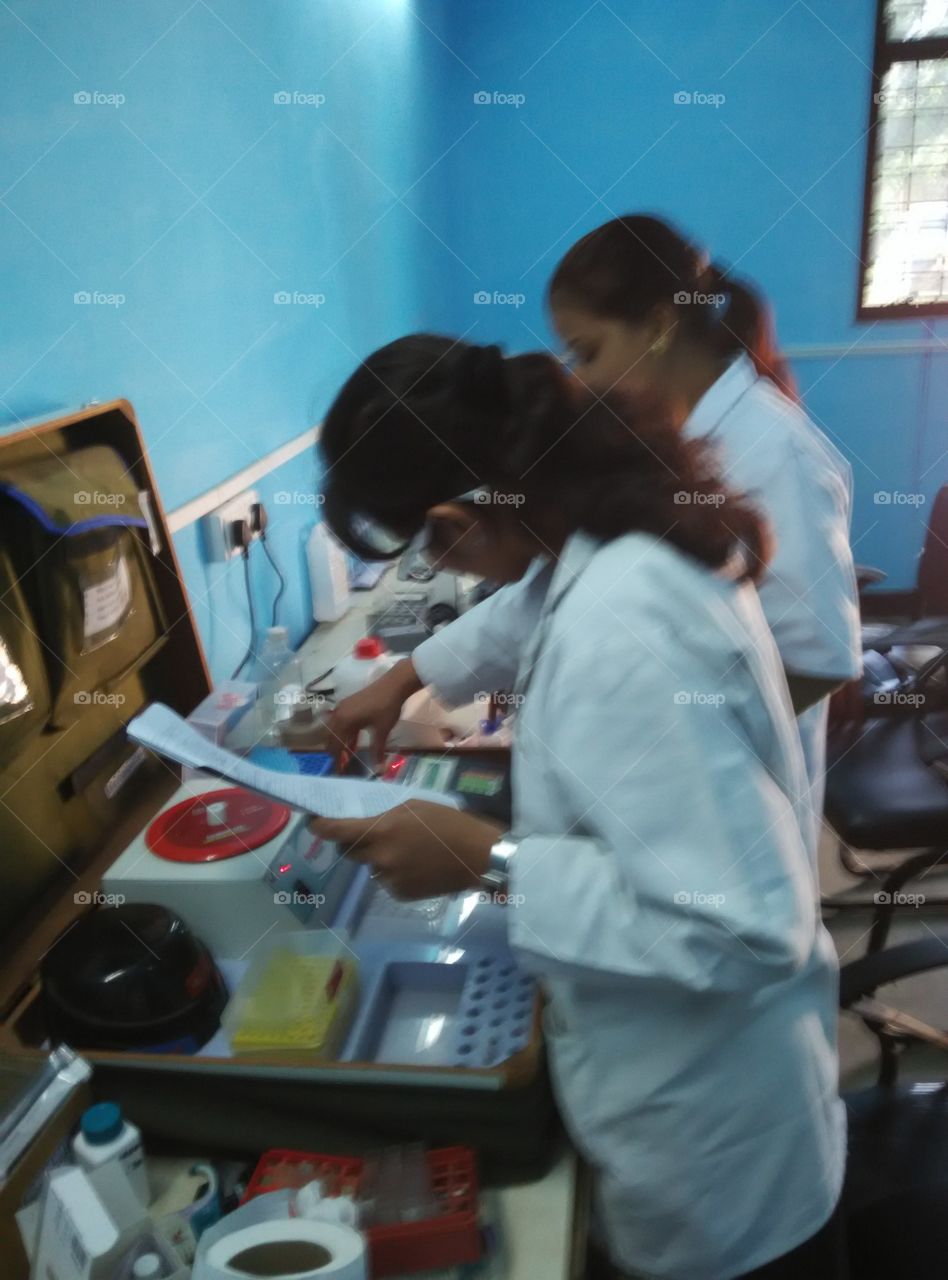 operating medical lab
