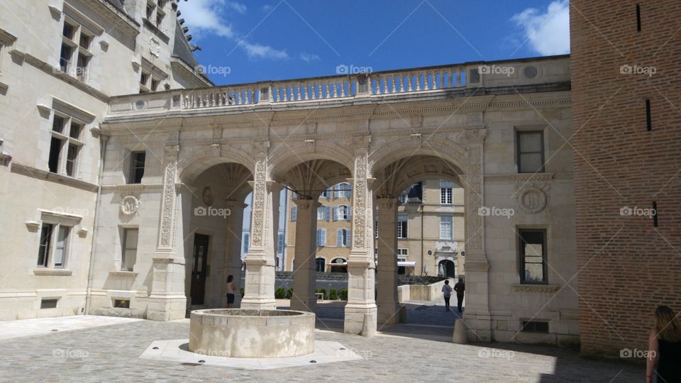 French castle Louis IV