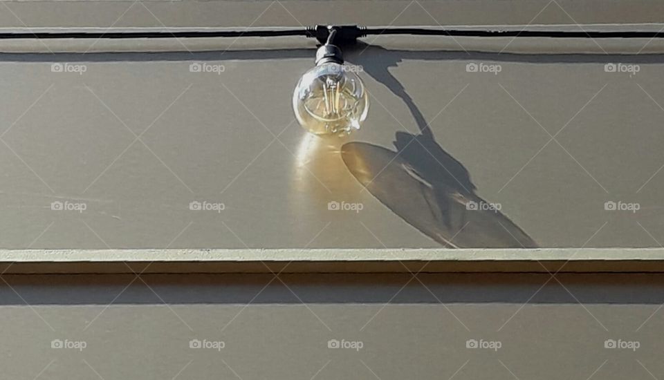 light bulb light effect