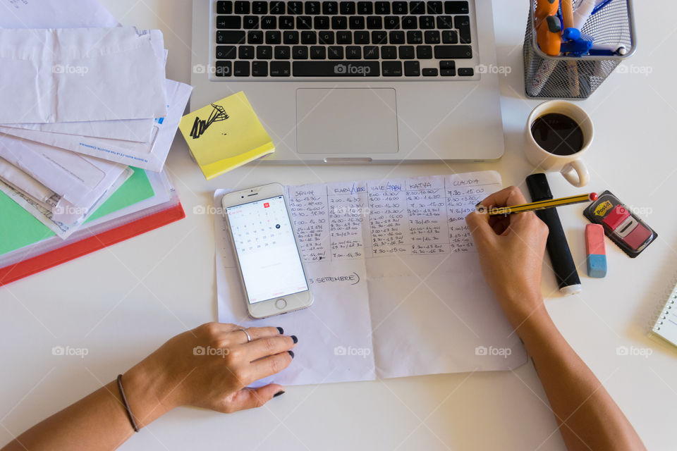 Woman while working on the desk