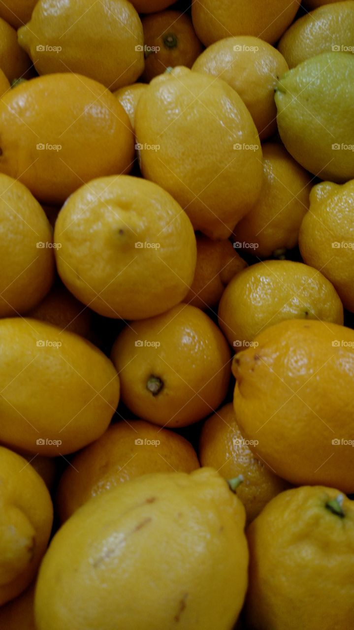Fresh lemons.