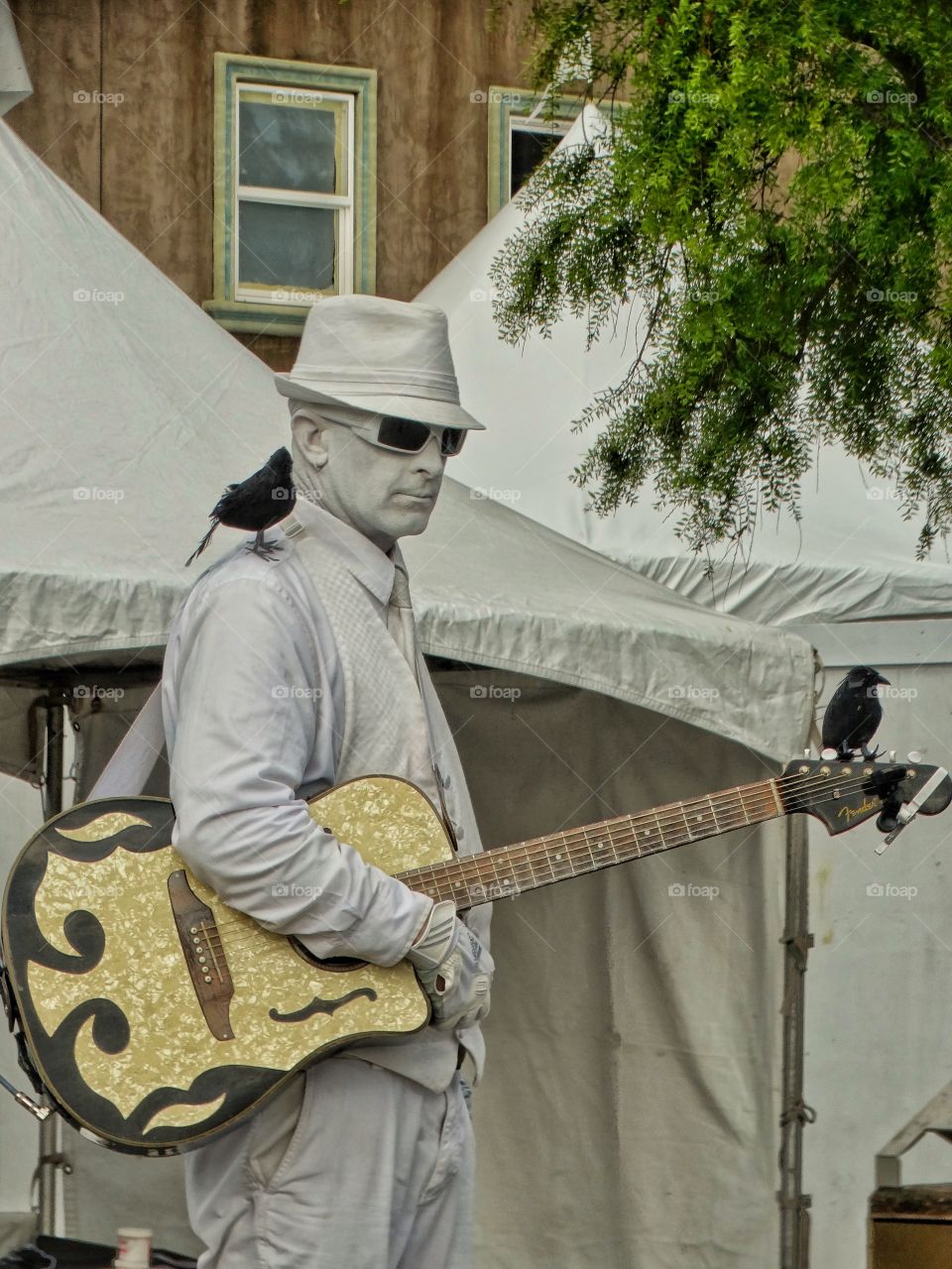 Unique Street Performer
