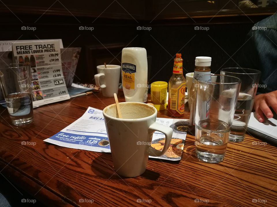 A working breakfast requires condiments and copious amounts of coffee. Refills help.