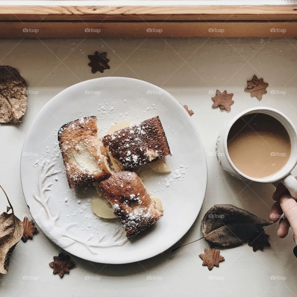 Apple pie and coffee