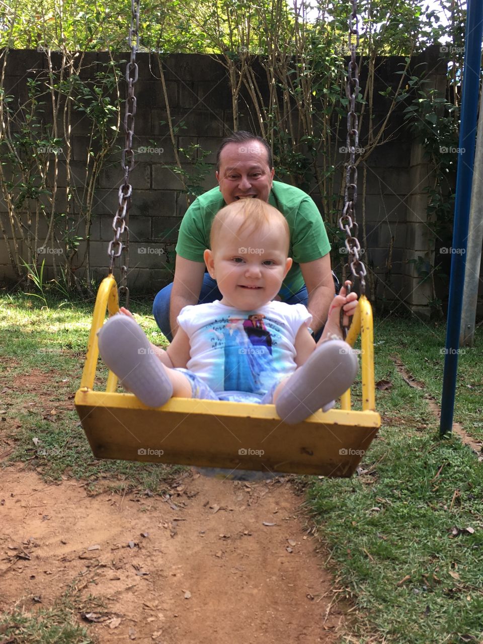 Curtindo o #DomingoNoParque, um programa delicioso com a #Família.
👨‍👩‍👧‍👧
#Amor #Felicidade #Family #Sorriso #Paternidade #paidemeninas 