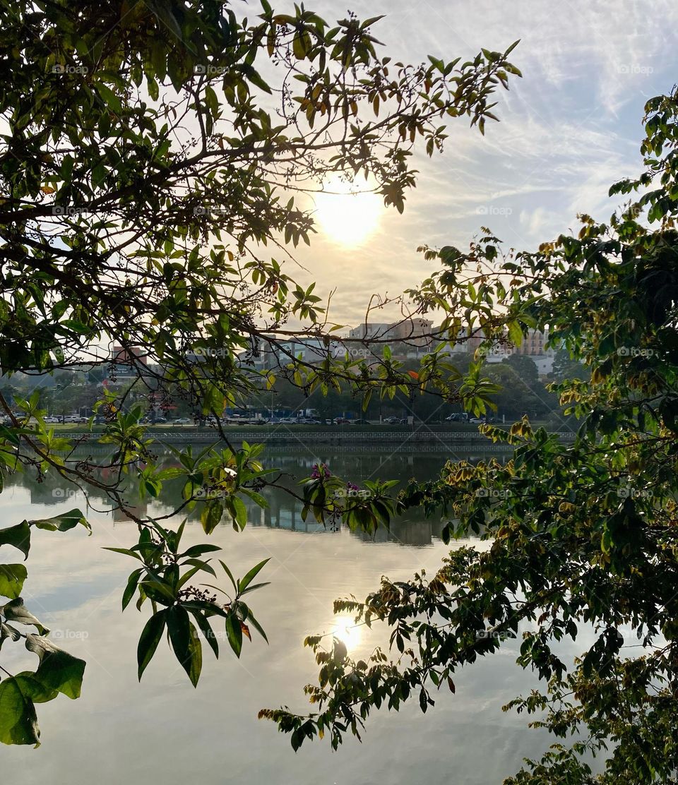 🇺🇸 Water mirrors are always beautiful!  This one was this Tuesday morning at 8 am.  Too beautiful day, just! / 🇧🇷 Espelhos d’água são sempre bonitos! Esse aqui foi nesta manhã de 3ª feira, às 08h. Dia lindo demais, sô!