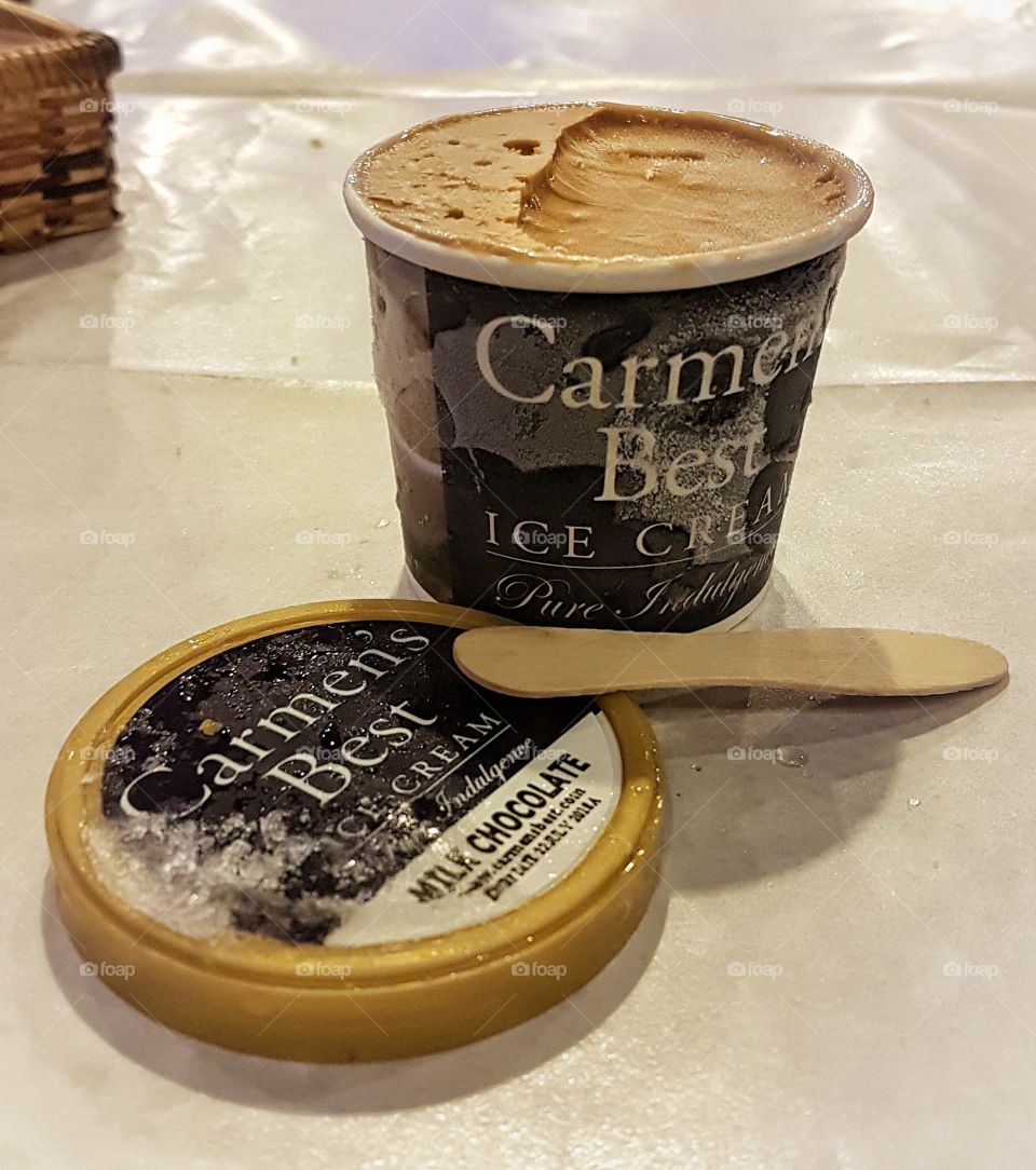 carmen's best ice cream - milk chocolate