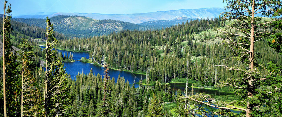 mesmerizing lakeview and mountain view of Twin Lakes at Mammoth Lakes, Endless summer