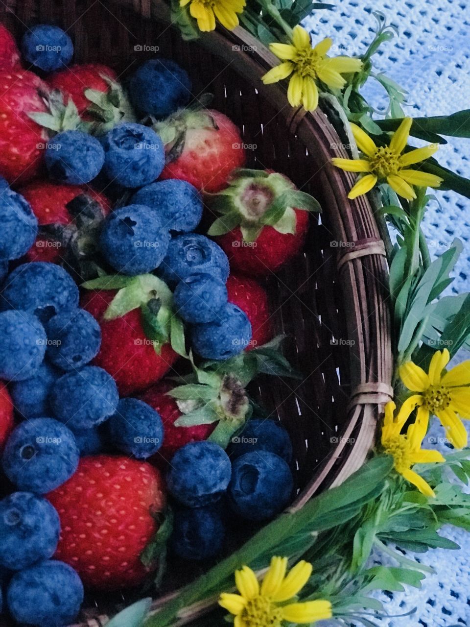 Blue berries and strawberry 