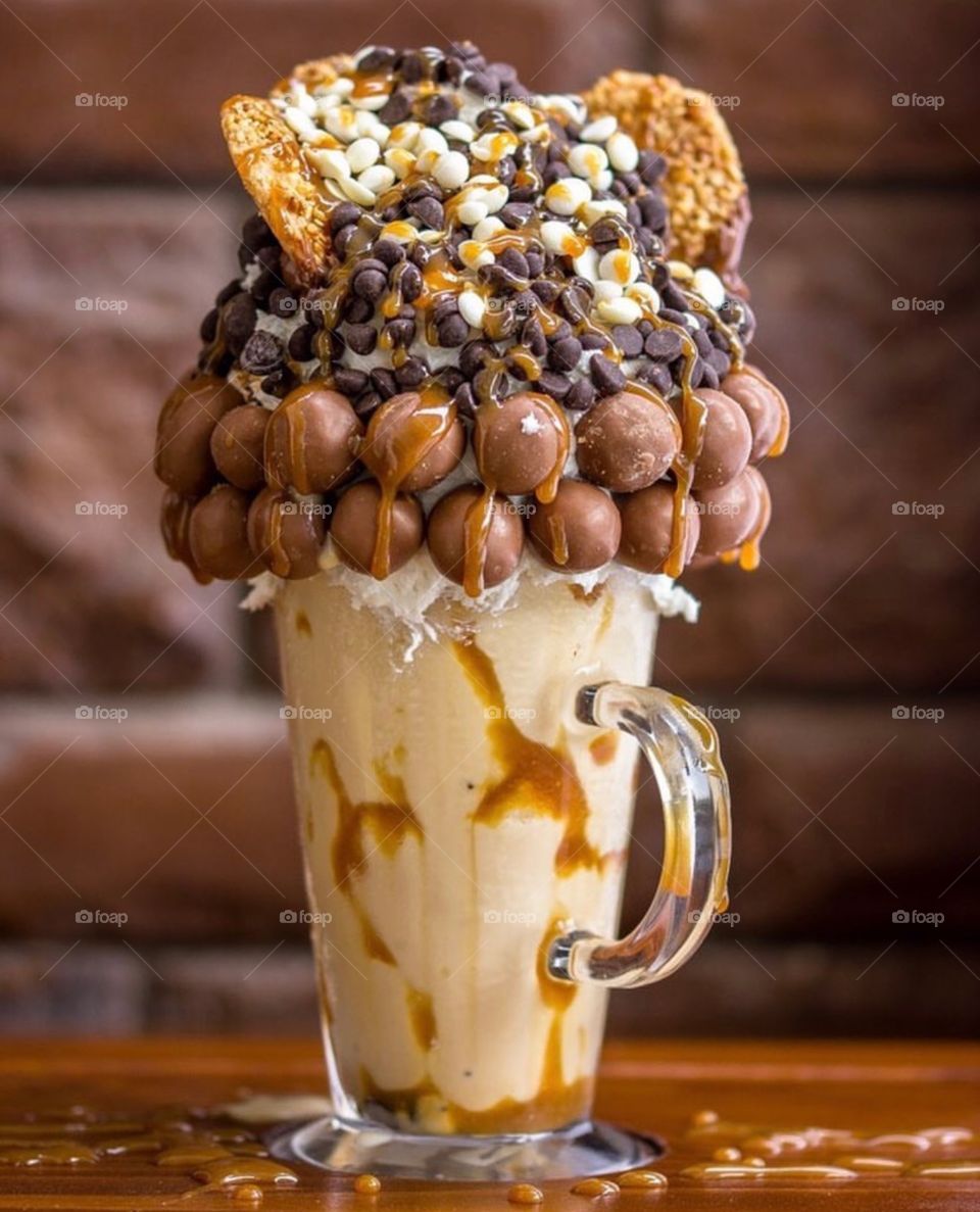 ice cream bomb
