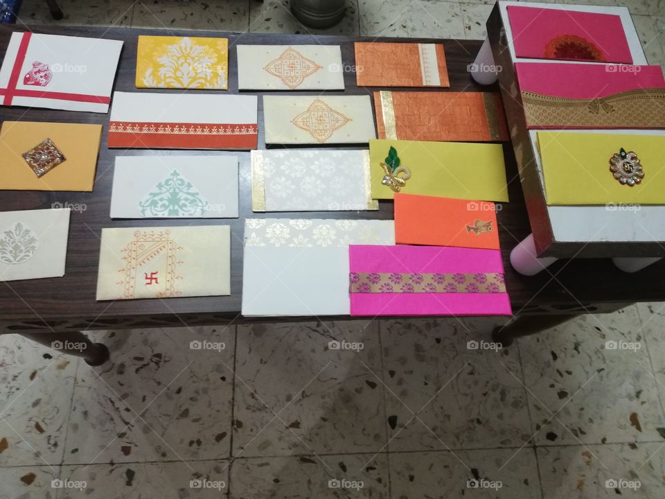 Rectangular envelopes