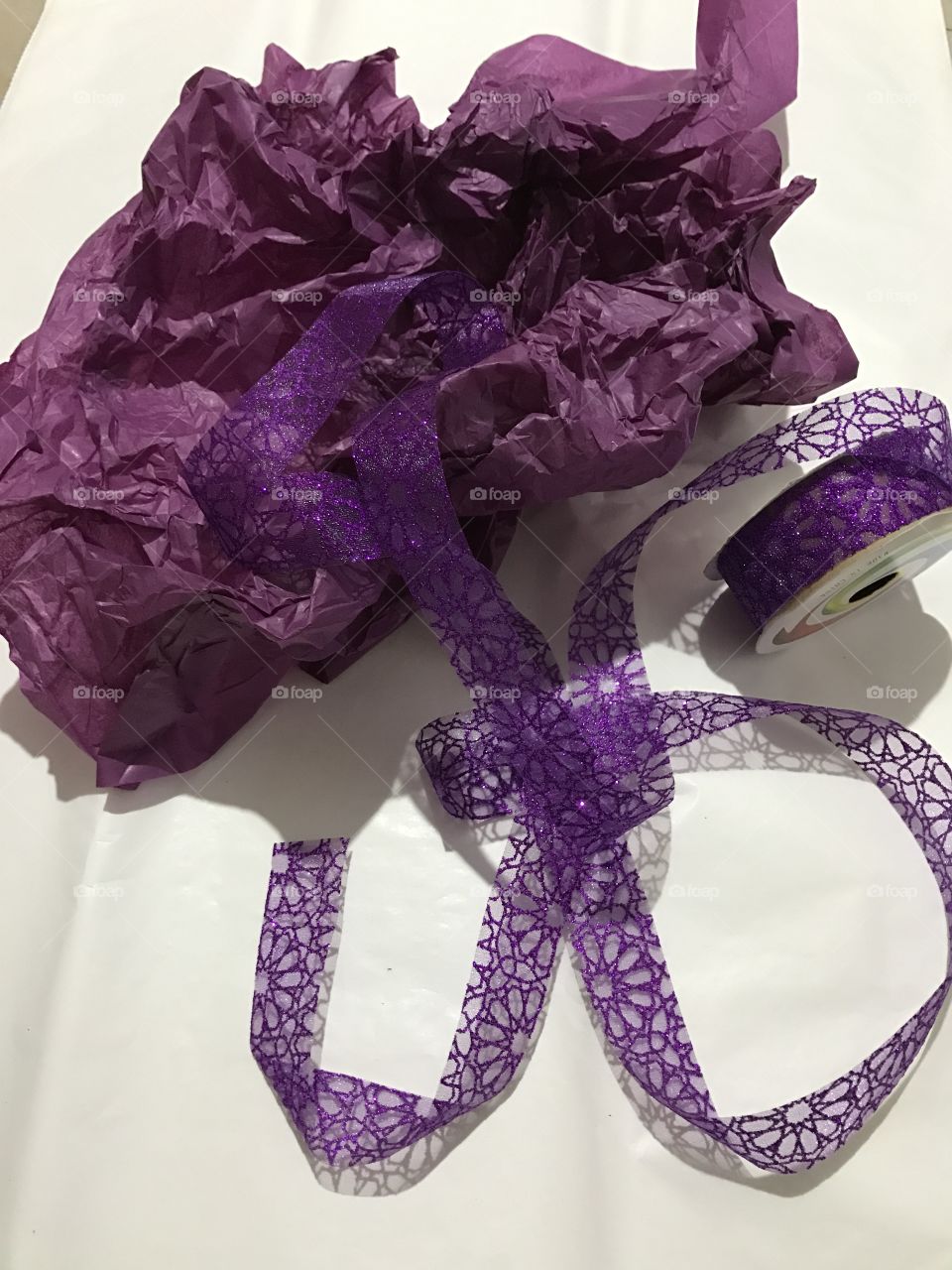 Purple-white- ribbons- glitter- shine - paper 