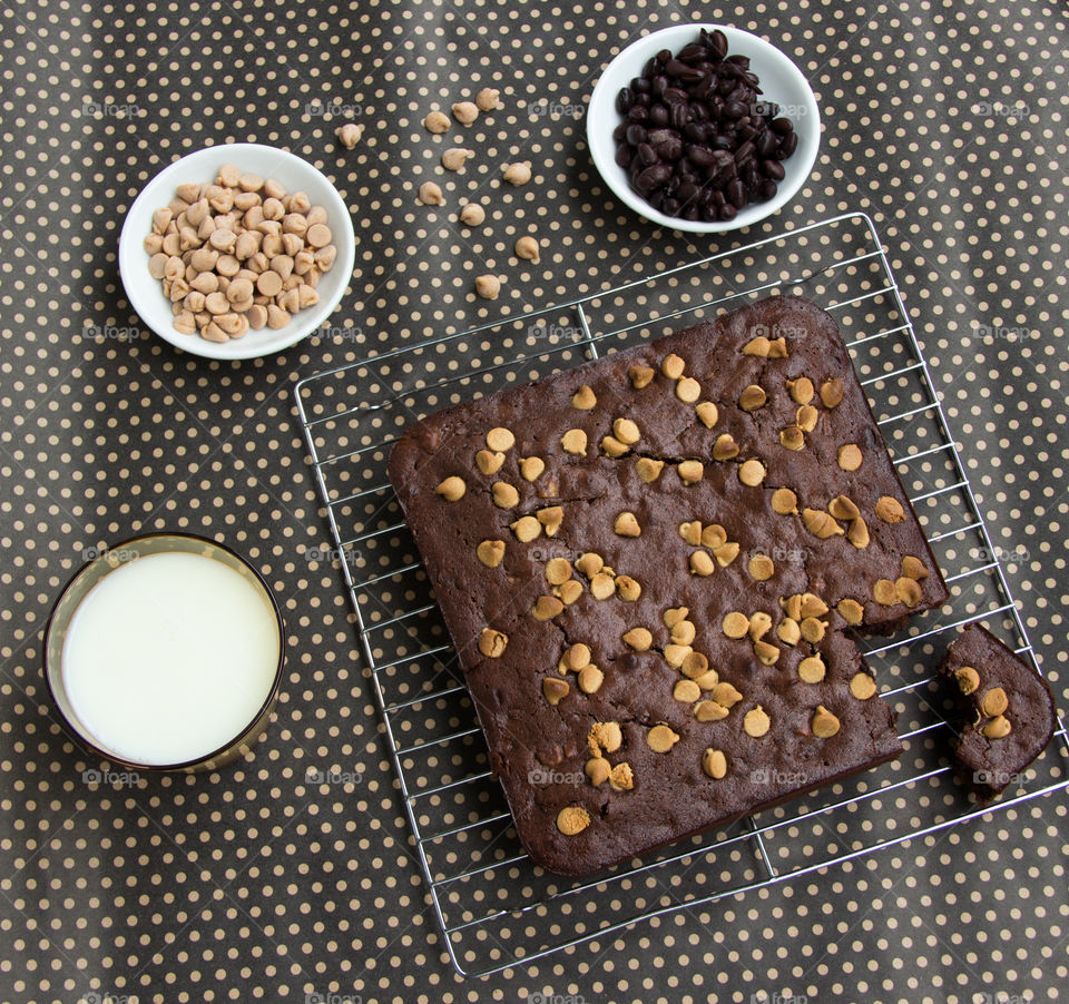 Healthy black bean peanut butter brownies 