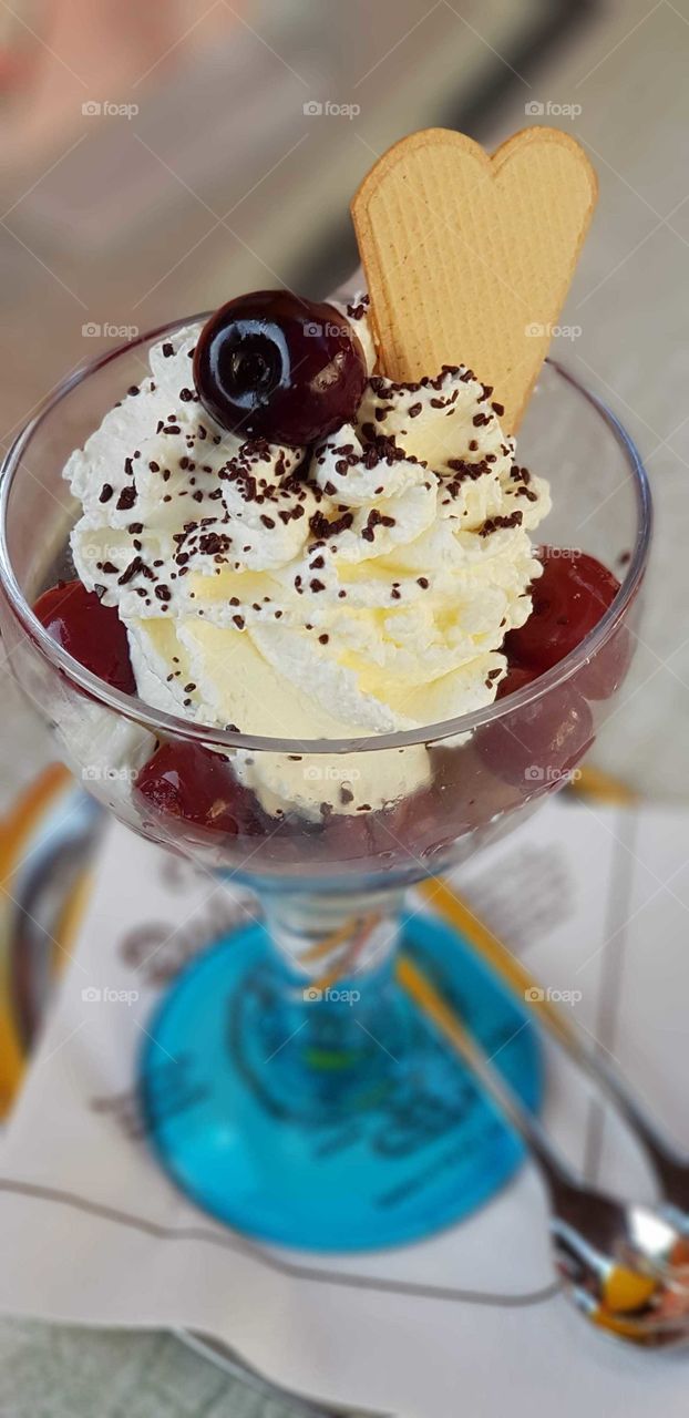 cherry ice cream