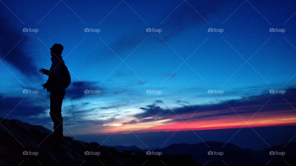 Dawn of Nanhu E. Peak
