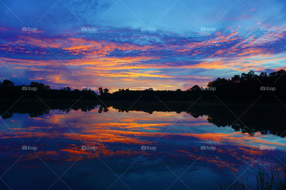 Sky reflecting surface 
sky switch colors
sky Reflec