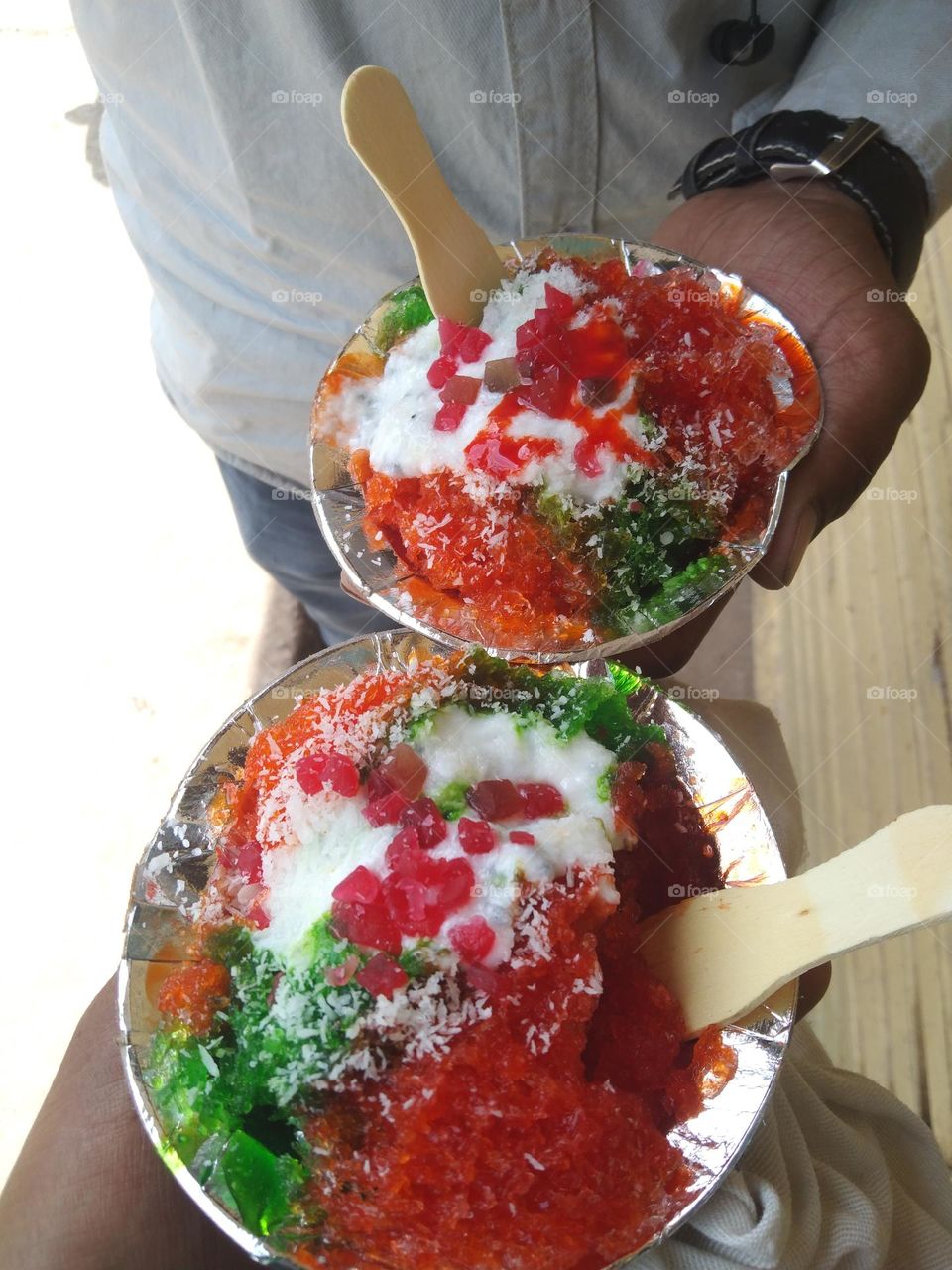ICE GOLA