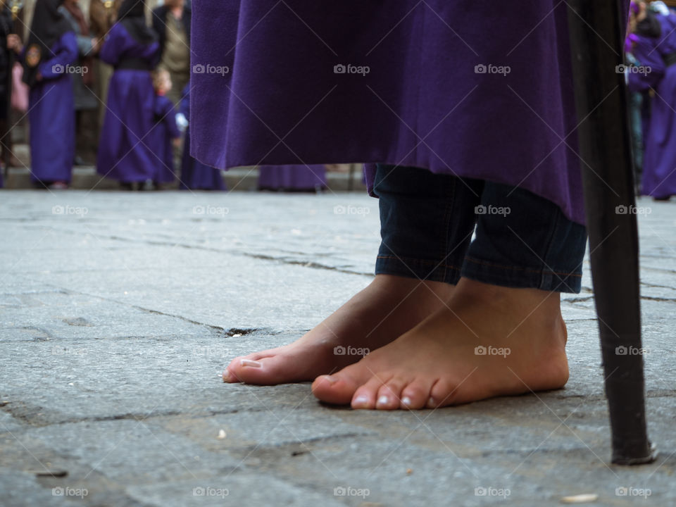 Walking barefoot 