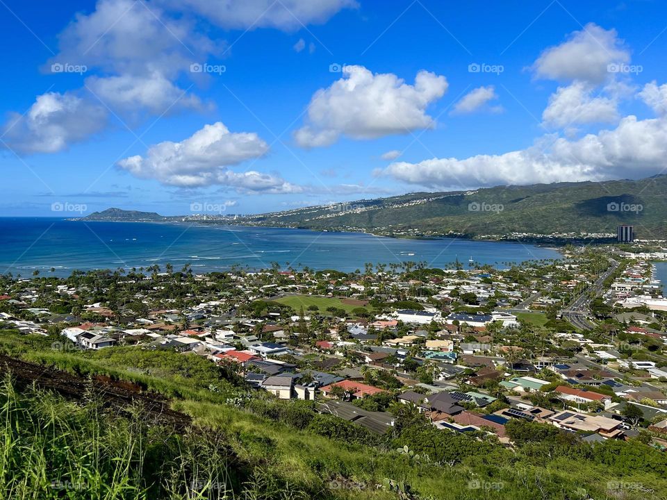 View of Maunalua Bay from the Hanauma Bay Ridge Trail in Hawaii Kai