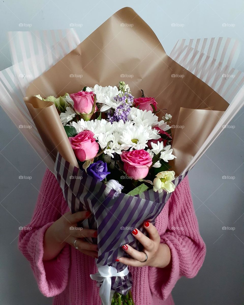 Triangular wrapper of a bouquet of flowers