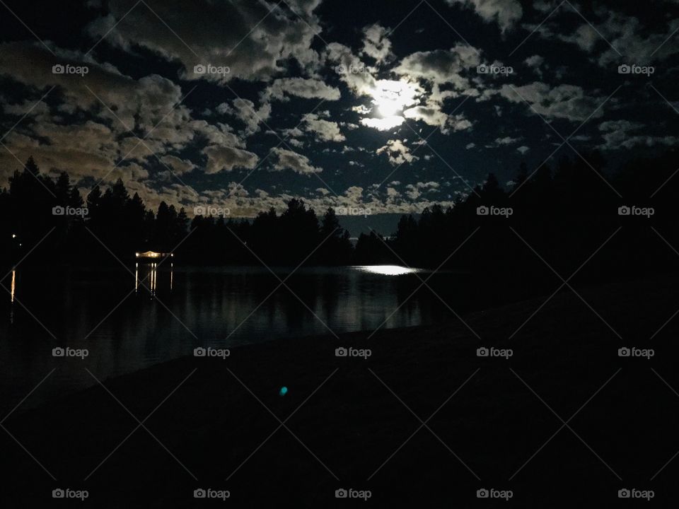 Moonlight on Green valley Lake, California before Sunrise. Setting up for a morning of fishing
