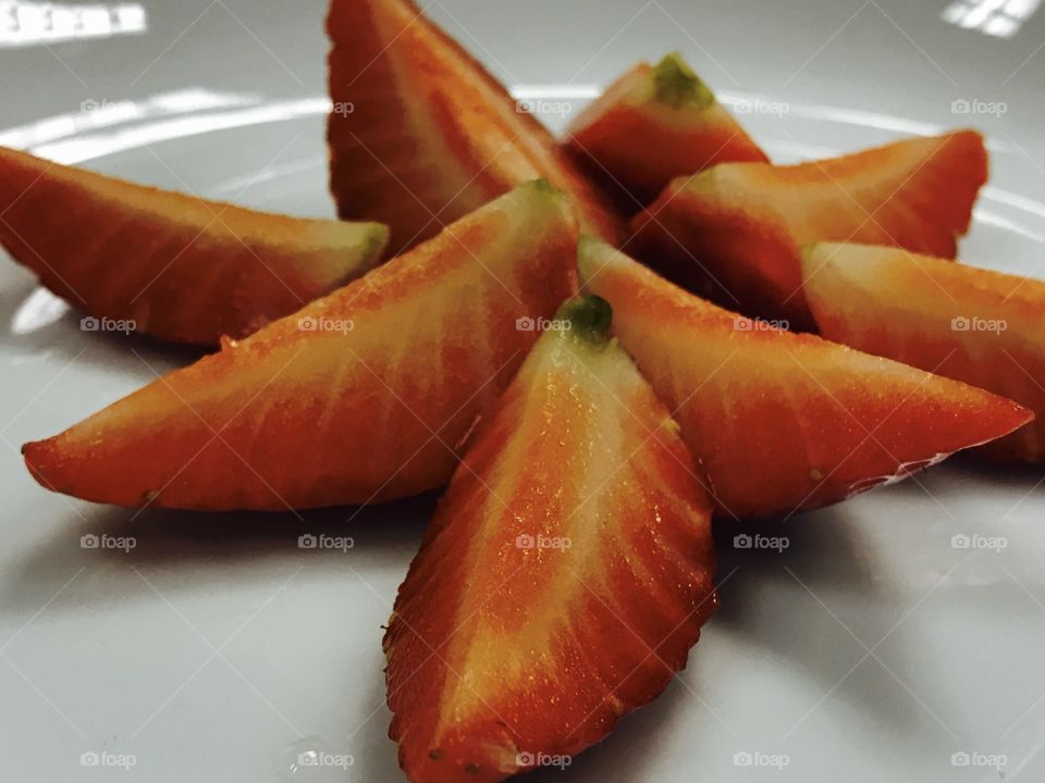 Sliced strawberries 🍓 