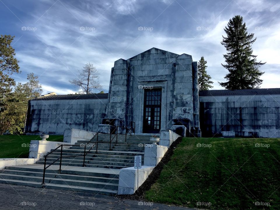 Mausoleum 