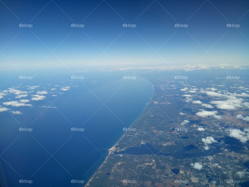 lake Illinois from air