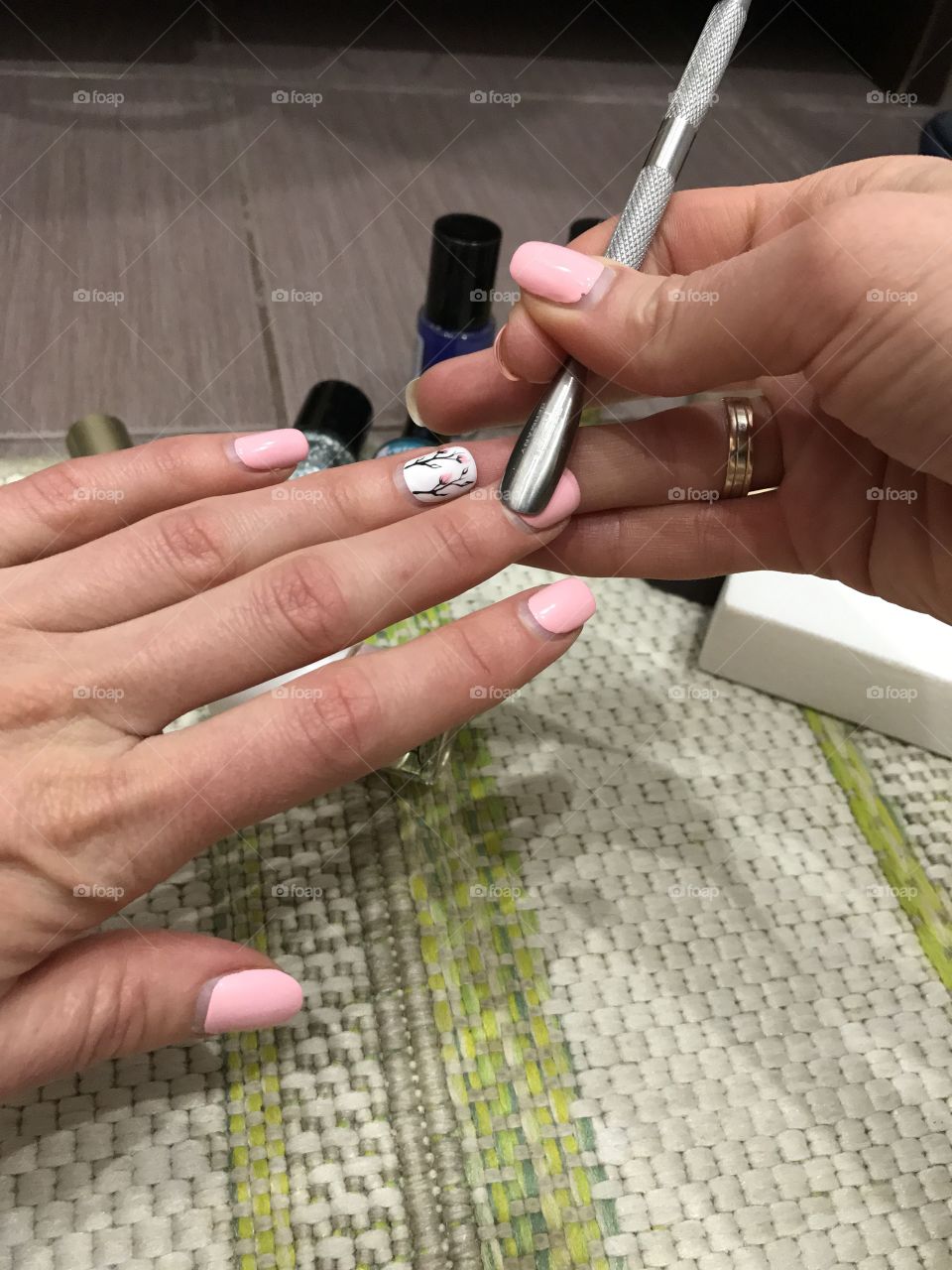 Making nails 