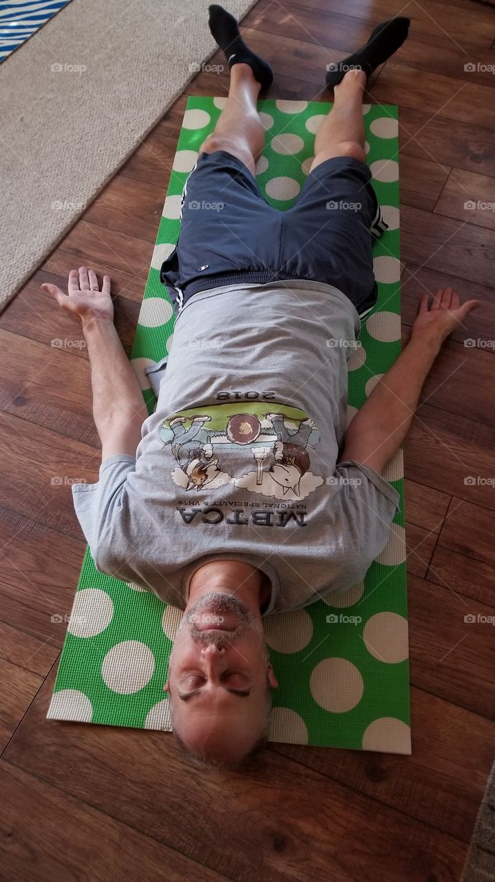 flat lay on the yoga mat....corpse pose