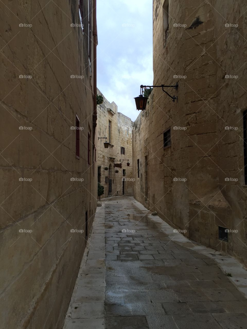 Limestone alleyway in Malta 