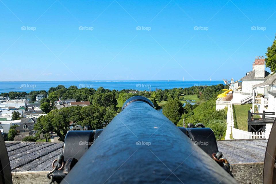 Canon facing Lake Michigan