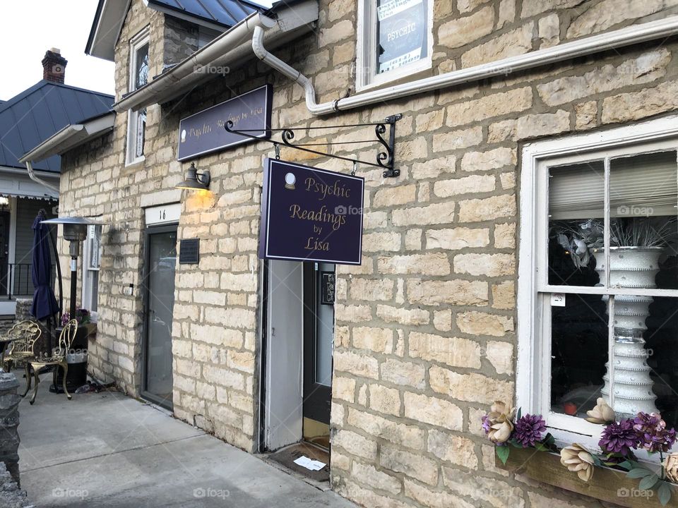 Historic Dublin - Psychic Readings by Lisa