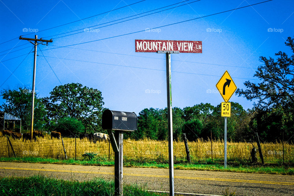 Mountain view says it all