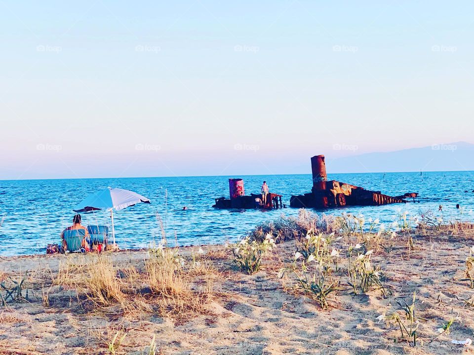 Evening break waiting for the sunset 