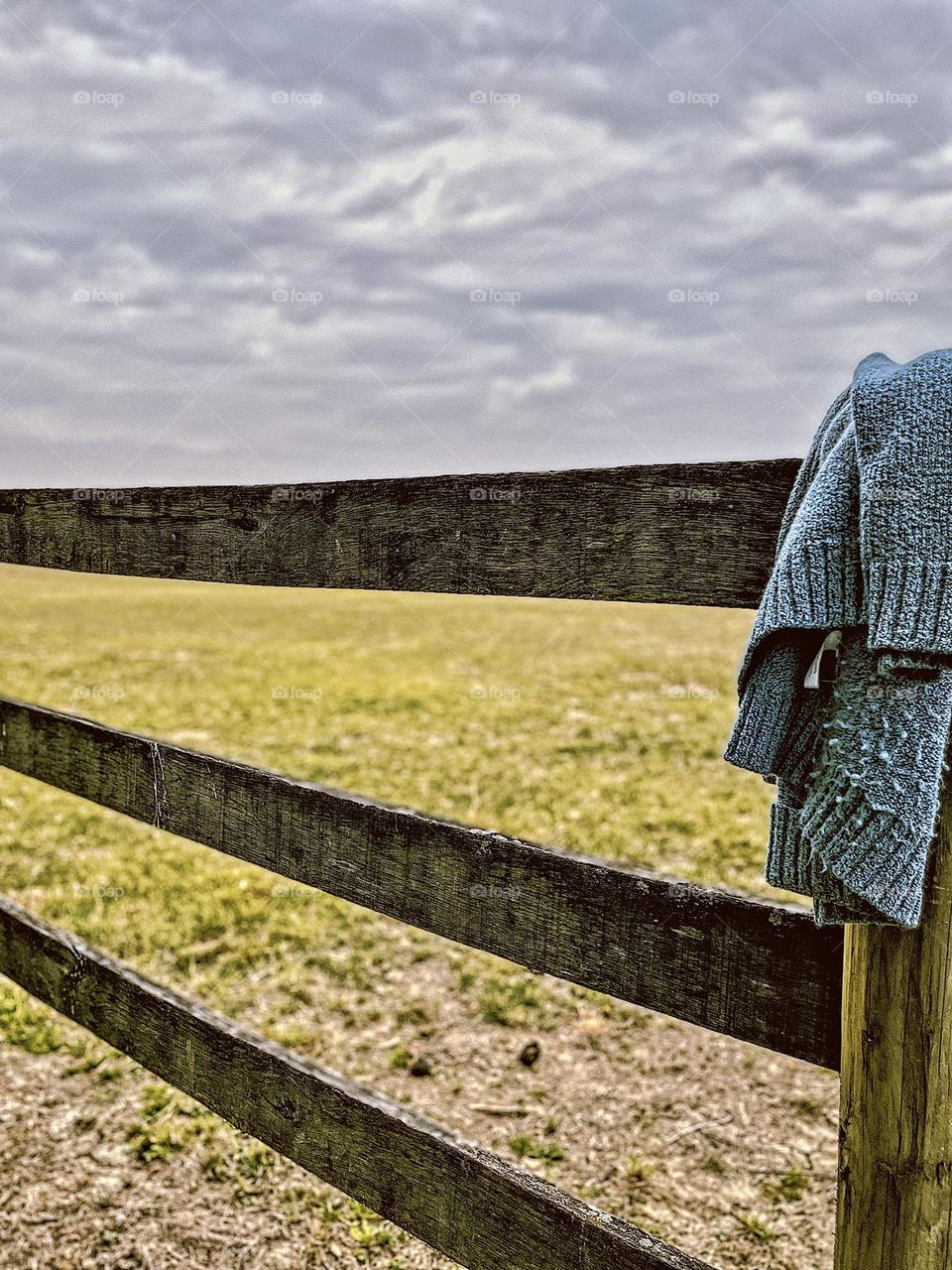 Abandoned sweater on the fence, leading lines imagery, wooden fence on a horse farm, forgotten sweater on a fence, horse farm In Pennsylvania, riding horses in Pennsylvania 