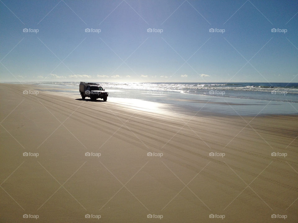 beach car driving sea by iggysilva
